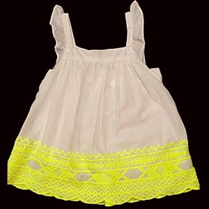 Cherokee embroidered top sz 6/6x